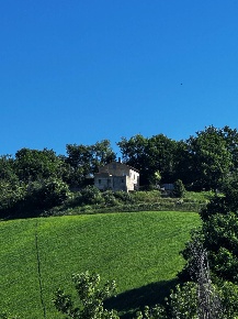 Foto Casa indipendente in Contrada Montone, Montegiorgio in vendita
