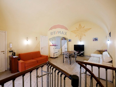 Foto Casa indipendente in Vico Villari, Triggiano di 201 m² con 3 locali