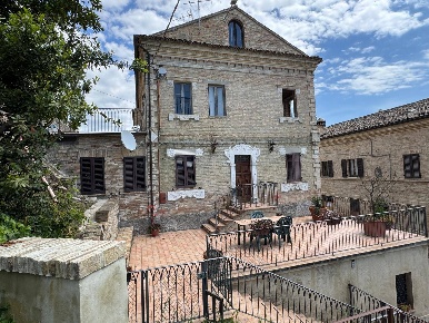 Foto Casa indipendente in Contrada Le Grazie, Montelparo in vendita