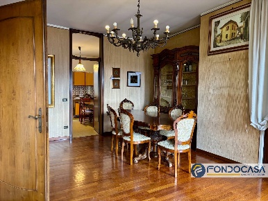 Foto Appartamento a Palazzolo sull'Oglio Centro di 155 m² con 5 locali