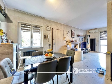 Foto Case semi ndipendenti in Via Accame, Tovo San Giacomo Centro di 118 m²