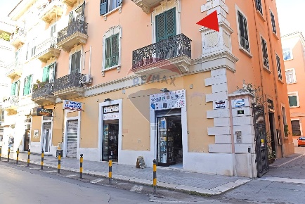 Foto Appartamento in Via Isonzo, Foggia Stazione di 115 m² con 4 locali