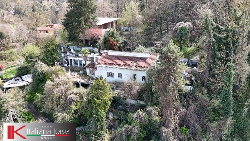 Foto Casa indipendente in via Casale, San Mauro Torinese Centro di 650 m²