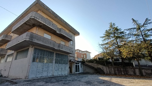 Foto Casa indipendente in Via Castellano, Massa Fermana in vendita