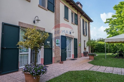 Foto Rustico in Via Talassi, Ferrara Porotto - Cassana di 332 m² in vendita