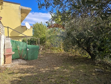 Foto Case semi ndipendenti in Via Valle Monte, Spoltore Centro di 124 m²