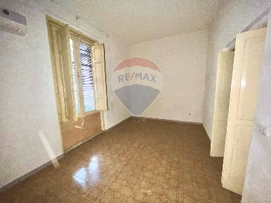 Foto Casa indipendente a Comiso Centro di 165 m² con 5 locali in vendita
