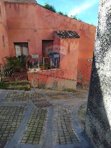 Foto Casa indipendente in Via Saraceni, Agira di 130 m² con 4 locali