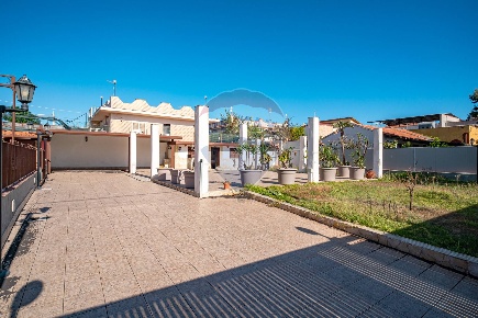 Foto Casa indipendente in C.da Agnone Marina, Augusta di 30 m² con 1 locali