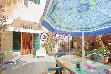 Foto Appartamento in Corso Amedeo, Livorno Attias - Marconi di 85 m²