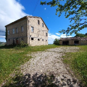 Foto Casa indipendente in Chiarmonte 8, Servigliano in vendita
