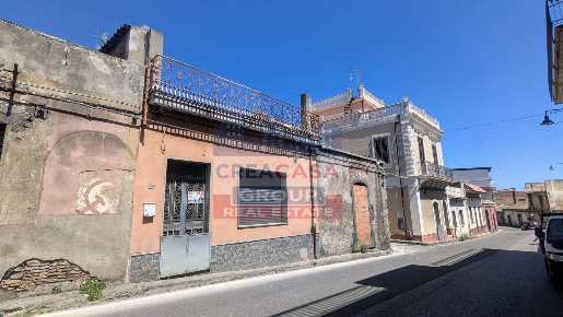 Foto Casa indipendente in via Lapide Nuova, Calatabiano di 95 m² in vendita