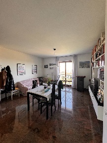 Foto Casa indipendente in Via Della Libertà 11, Monte Vidon Corrado Centro