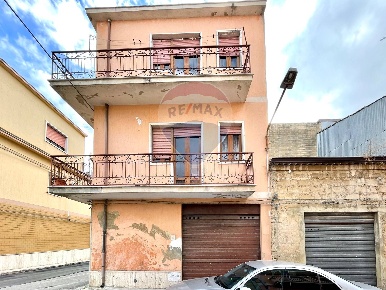 Foto Casa indipendente in via G Gianformaggio, Grammichele di 209 m²