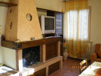 Foto Case semi ndipendenti a Montaione di 80 m² con 4 locali in affitto