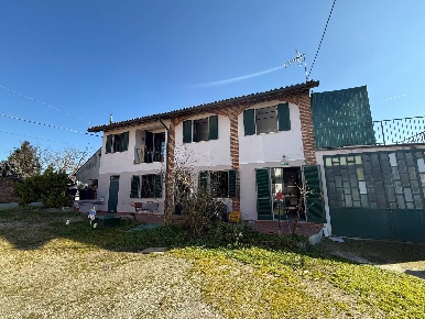 Foto Casa indipendente in frazione Sessant, Asti in vendita