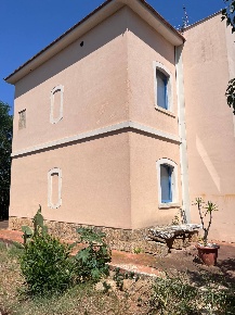 Foto Casa indipendente in SS 115, Castelvetrano di 150 m² con 8 locali