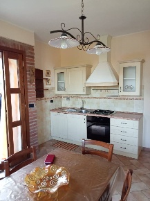 Foto Case semi ndipendenti a Gambassi Terme di 55 m² con 2 locali