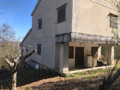 Foto Casa indipendente in Fraz. Poggio D'Api, Accumoli di 250 m² in vendita