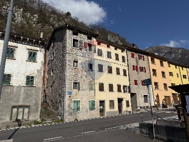 Foto Case semi ndipendenti in Via Roma, Longarone in vendita