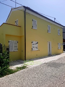 Foto Casa indipendente in c.da Montotto, Monterubbiano in vendita