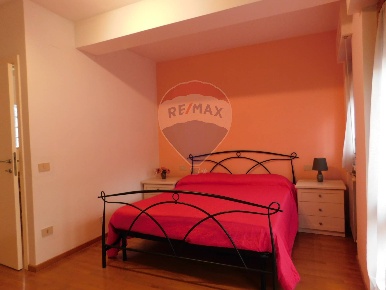 Foto Case semi ndipendenti in PIAZZA CAPPELLETTI 17, Rapino Centro