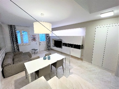 Foto Casa indipendente a Porto San Giorgio in vendita