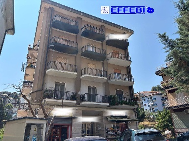 Foto Appartamento in VIA BASSO LA MOTTA, Mendicino Centro di 140 m²
