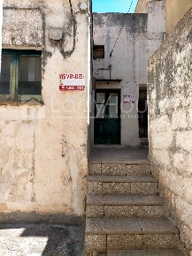 Foto Casa indipendente in Via Aragona, Tuglie di 83 m² con 4 locali