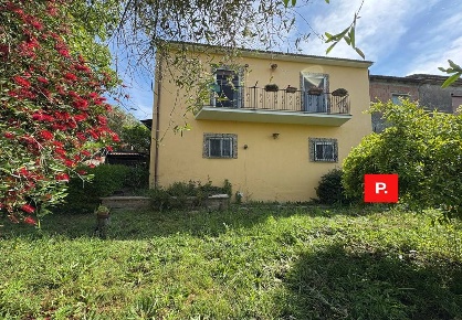 Foto Casa indipendente in Via Fusco, Castel Campagnano di 990 m² in vendita