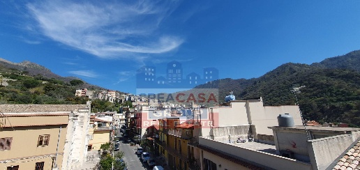 Foto Case semi ndipendenti in VIA VITTORIO VENETO, Graniti di 100 m²