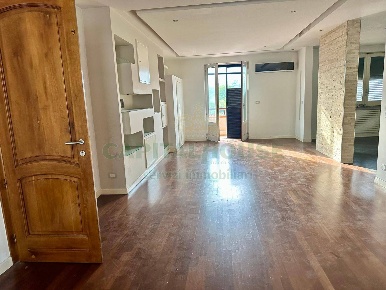 Foto Appartamento in via Appia, Atripalda di 130 m² con 3 locali in vendita