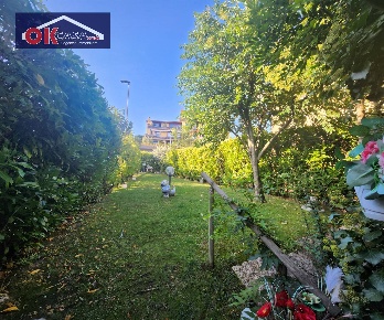 Foto Case semi ndipendenti in via comboni, Desenzano del Garda Rivoltella