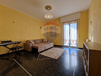 Foto Appartamento in via 13 martiri, Masone Centro di 80 m² con 4 locali