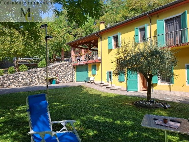 Foto Casa indipendente a Vestenanova in vendita