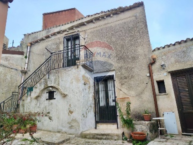 Foto Casa indipendente in Via Vittorio Emanuele, Erice Centro di 91 m²