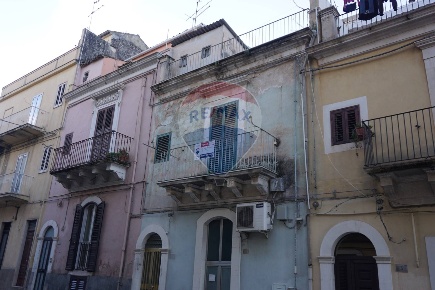 Foto Case semi ndipendenti in VIA GIOVANNI MELI, Ragusa Centro di 123 m²