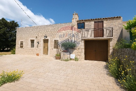 Foto Casa indipendente in Via Vanella 177, Modica Campanella Gianforma