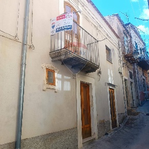 Foto Casa indipendente in Vico Di Giacomo, Modica Modica Bassa di 140 m²