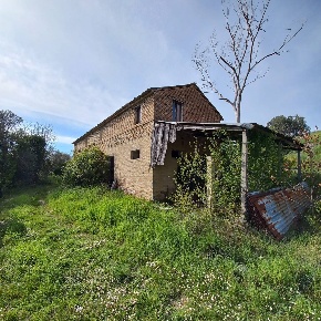Foto Casa indipendente in via Sant'Orsola, Montottone in vendita
