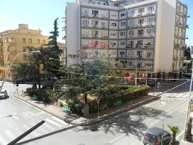 Foto Appartamento in VIA ROSSO SAN SECONDO, Caltanissetta Centro di 92 m²