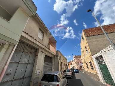 Foto Casa indipendente in via perra, Quartu Sant'Elena Quartu di 90 m²