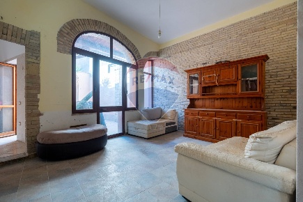 Foto Case semi ndipendenti in via san biagio, Quartucciu Centro di 160 m²