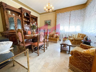 Foto Casa indipendente in Via Dante Alighieri, Castelmassa di 208 m²