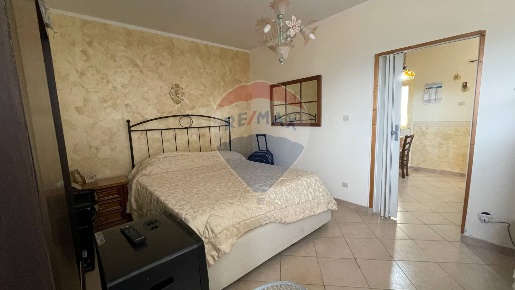 Foto Casa indipendente in Via Santa Maria, Casalciprano in vendita