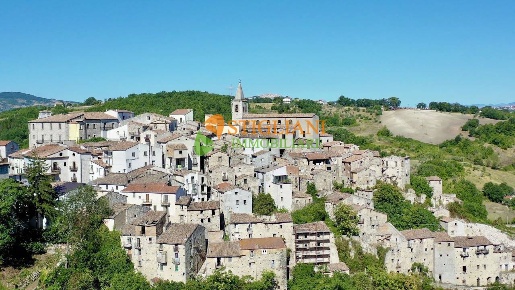 Foto Casa indipendente in Via Municipio, Gildone in vendita