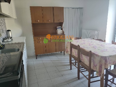Foto Casa indipendente in Via Municipio, Gildone di 220 m² con 6 locali