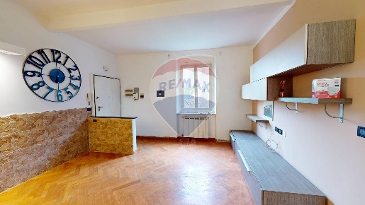 Foto Appartamento in Salita Bersaglio, Genova Rivarolo di 96 m² in vendita