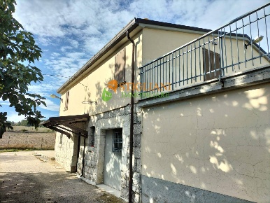 Foto Casa indipendente in Contrada Casone Pacca, Matrice in vendita