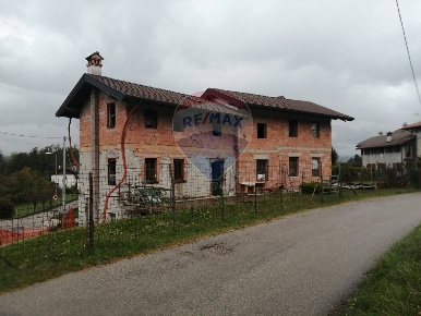 Foto Casa indipendente in Via Madonna del Piave, Borgo Valbelluna Mel